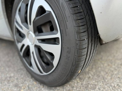 Volkswagen Lupo 16V cat Highline (7)