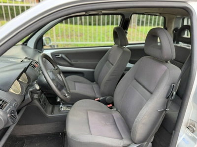 Volkswagen Lupo 16V cat Highline (8)