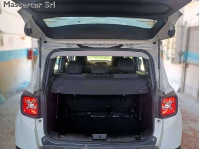 Jeep Renegade 1.5 turbo t4 mhev Renegade 2wd dct (11)