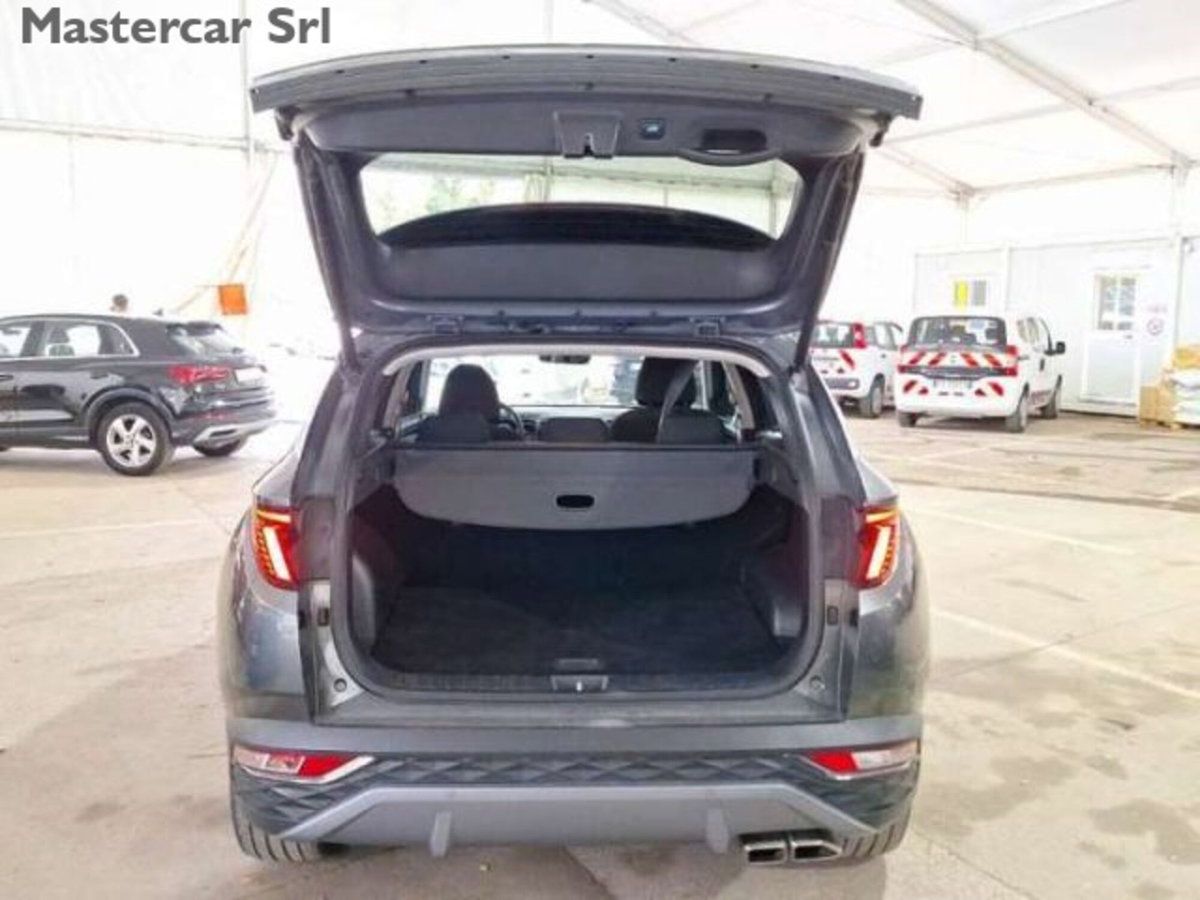 Hyundai Tucson 1.6 hev Exellence 4wd auto (10)