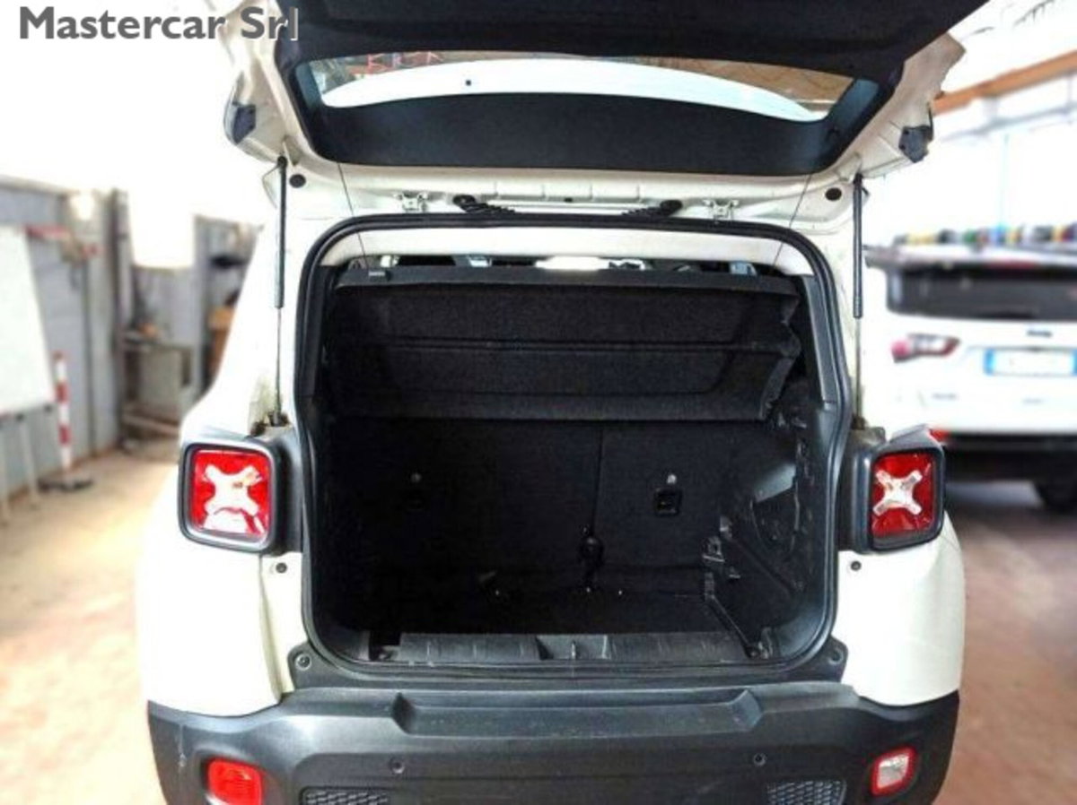 Jeep Renegade 1.5 turbo t4 mhev Renegade 2wd dct (9)