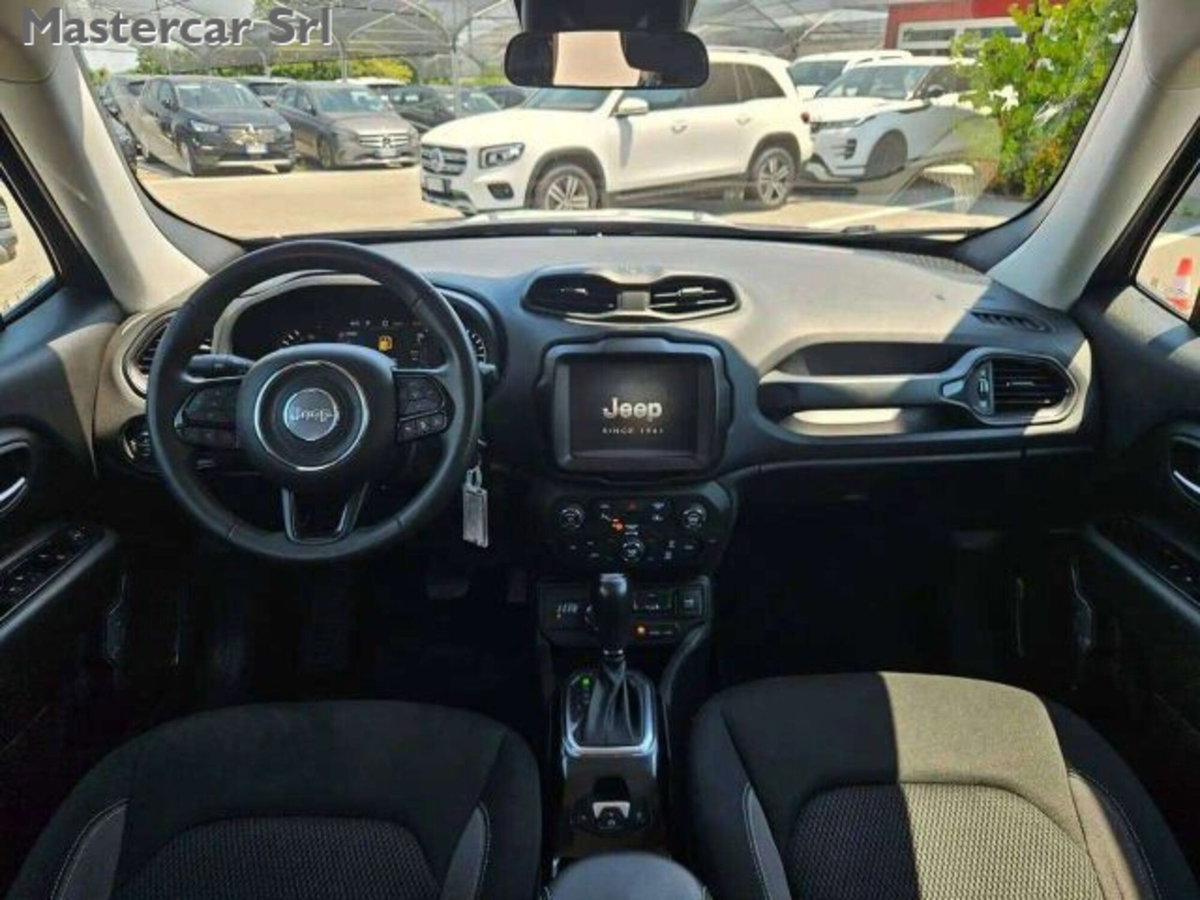 Jeep Renegade 1.3 T4 190CV PHEV 4xe AT6 Limited (11)