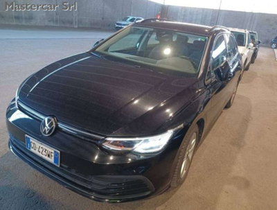 Volkswagen Golf Variant 1.0 eTSI EVO DSG Life (2)
