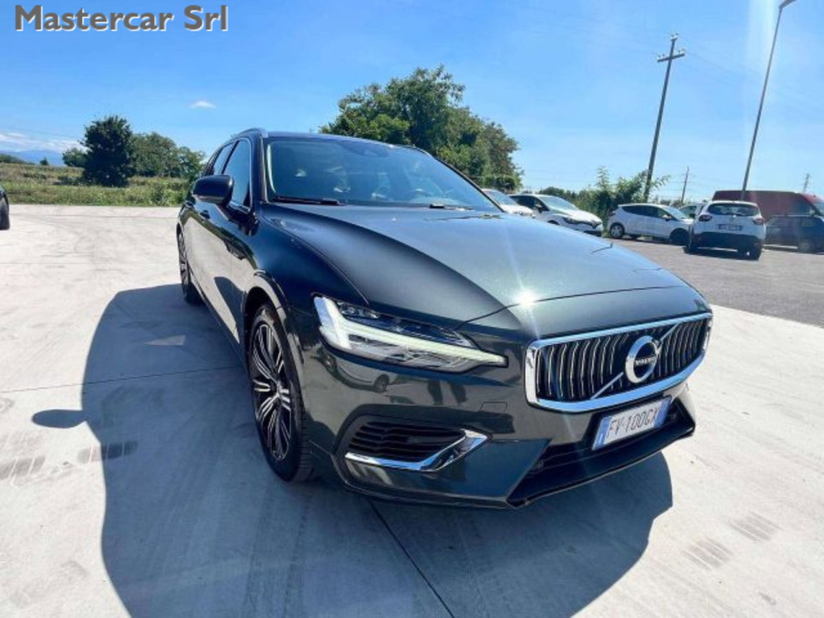 Volvo V60 T8 Recharge AWD Plug-in Hybrid Inscription (8)