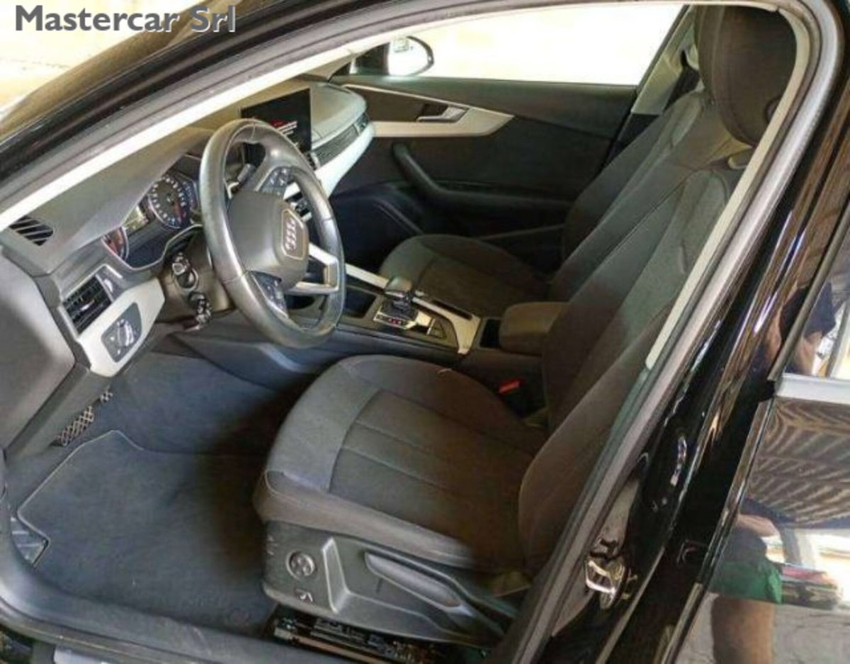 Audi A4 30 2.0 tdi mhev Business Advanced 136cv s-tronic (8)