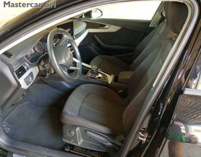 Audi A4 30 2.0 tdi mhev Business Advanced 136cv s-tronic (8)