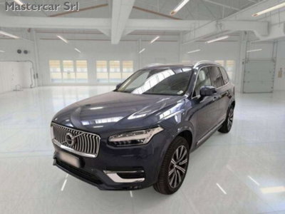Volvo XC90 B5 (d) AWD Geartronic Inscription (2)