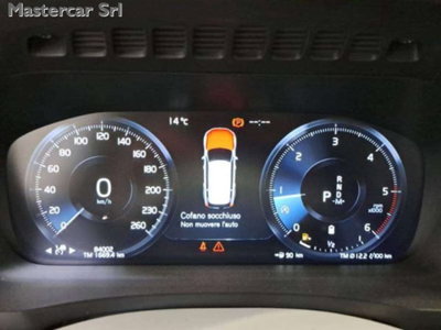 Volvo XC90 B5 (d) AWD Geartronic Inscription (5)
