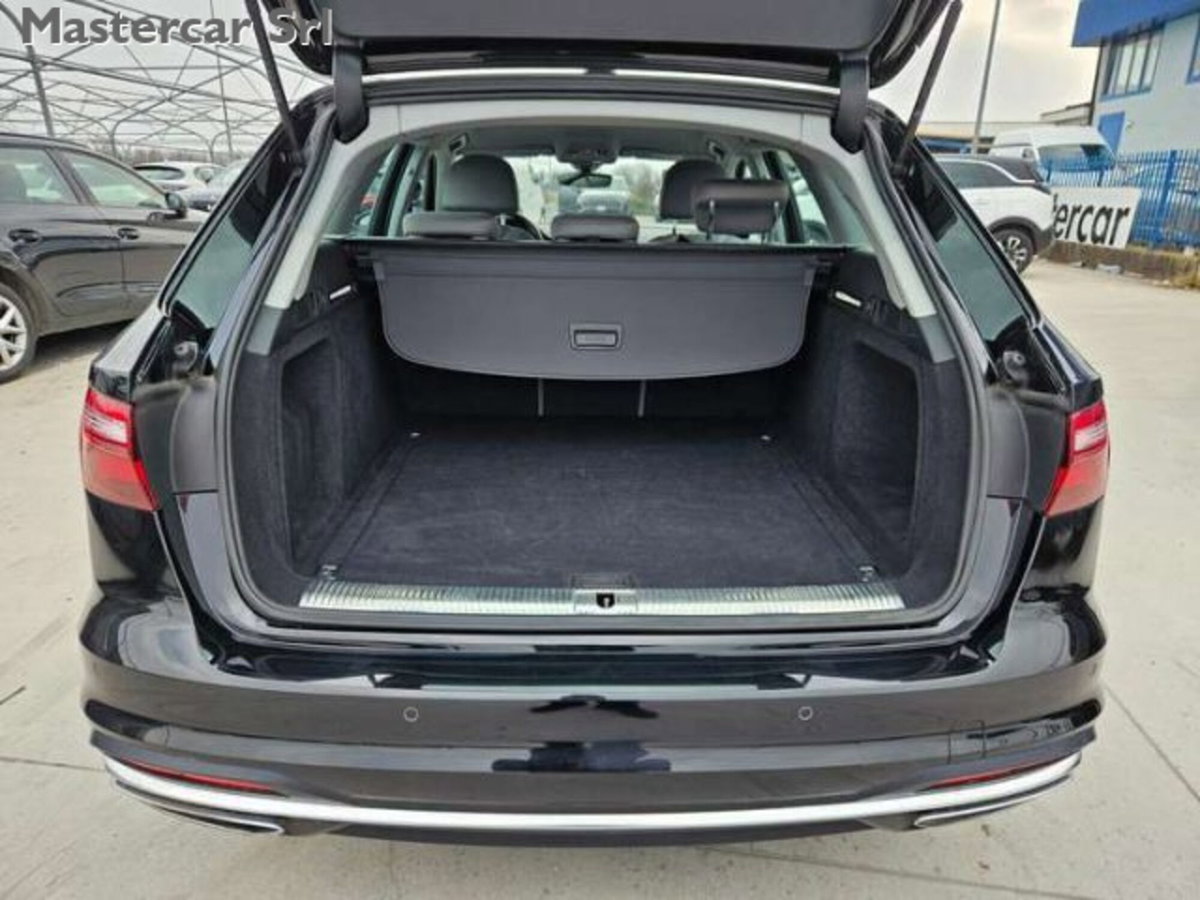 Audi A4 Avant 40 2.0 tdi mhev Business quattro 204cv s-tronic (15)