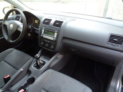 Volkswagen Golf 1.9 TDI 5p. Comfortline (14)