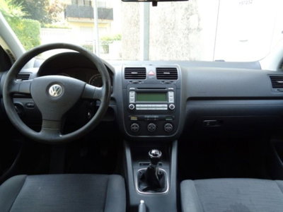 Volkswagen Golf 1.9 TDI 5p. Comfortline (9)
