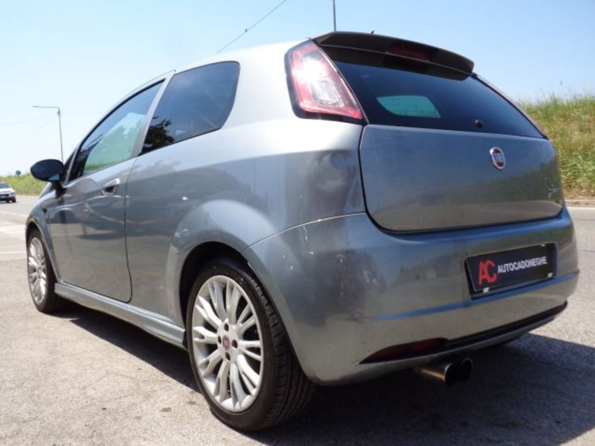 Fiat Grande Punto 1.3 MJT 90 CV 3 porte Sport (3)