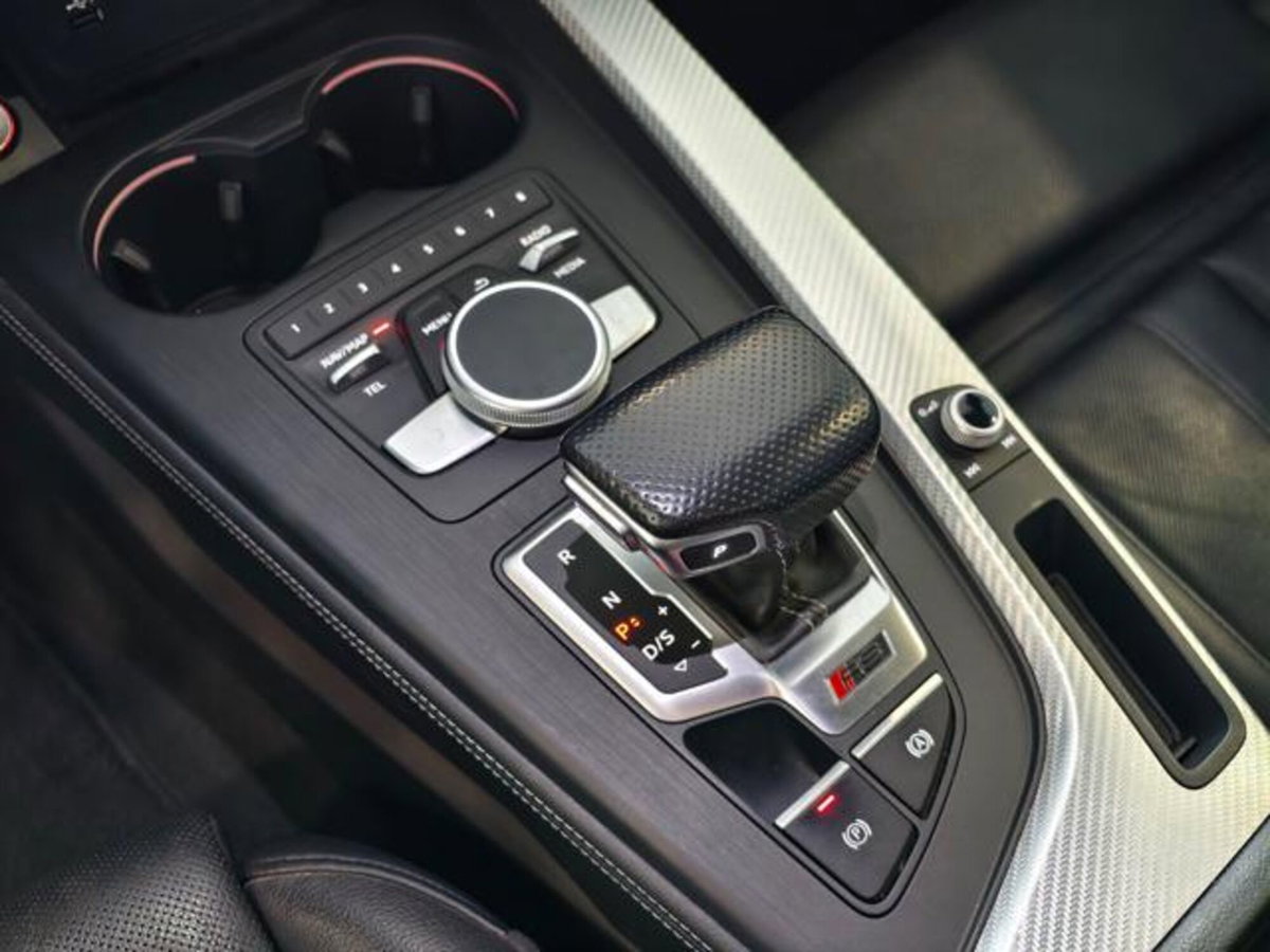 Audi RS 5 Coupé 5 2.9 TFSI quattro tiptronic (13)