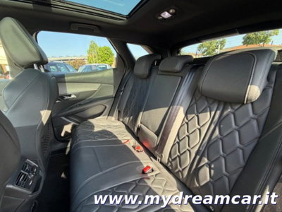 Peugeot 3008 Hybrid4 300 e-EAT8 GT (12)