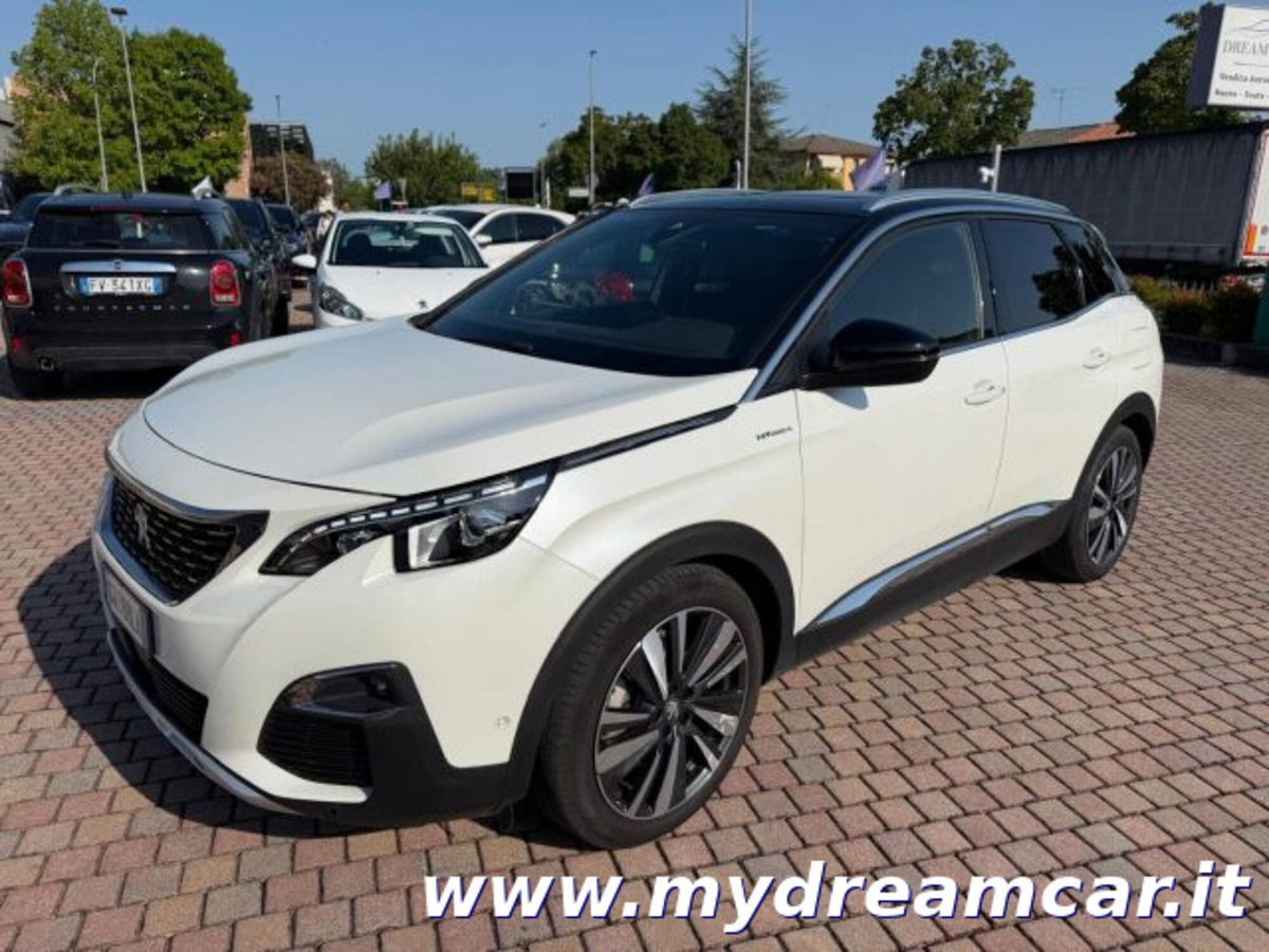 Peugeot 3008 Hybrid4 300 e-EAT8 GT (2)