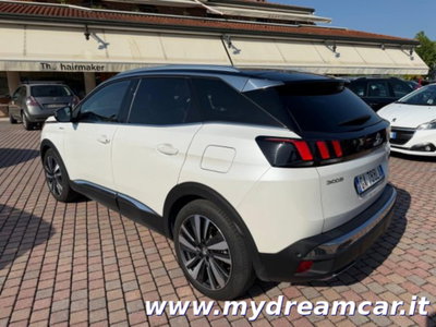 Peugeot 3008 Hybrid4 300 e-EAT8 GT (5)