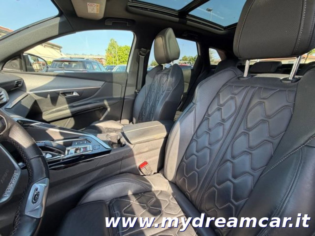 Peugeot 3008 Hybrid4 300 e-EAT8 GT (8)