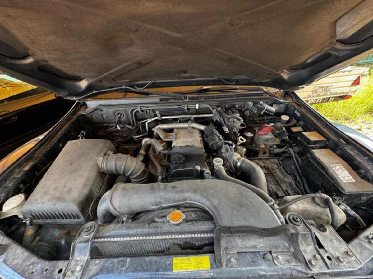 Mitsubishi Pajero 3.2 16V DI-D 3p. GLS1 (12)