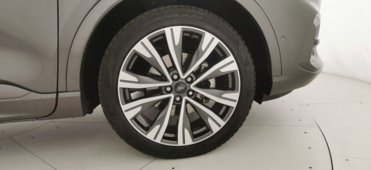 Ford Kuga 2.5 Full Hybrid 190 CV CVT AWD ST-Line X (17)