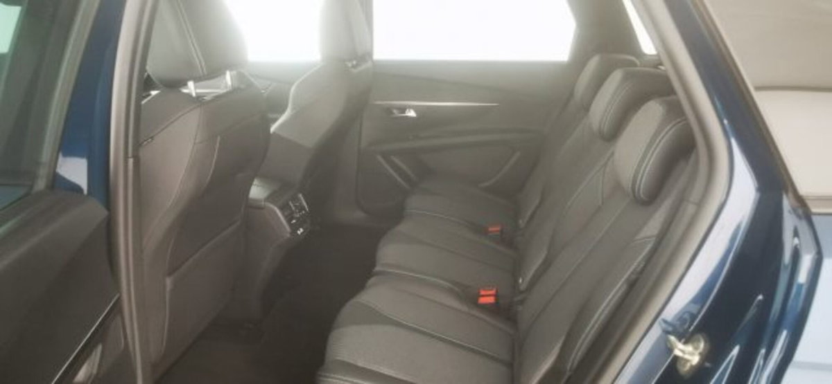 Peugeot 5008 BlueHDi 130 S&S Allure (15)
