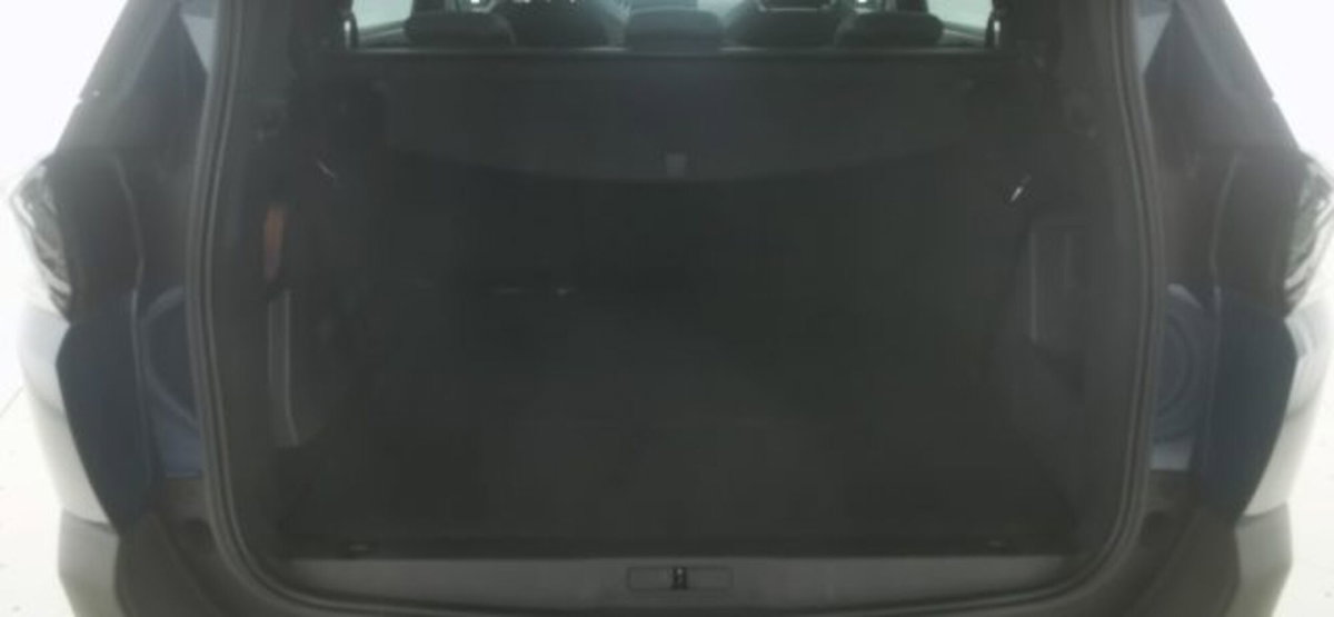 Peugeot 5008 BlueHDi 130 S&S Allure (16)