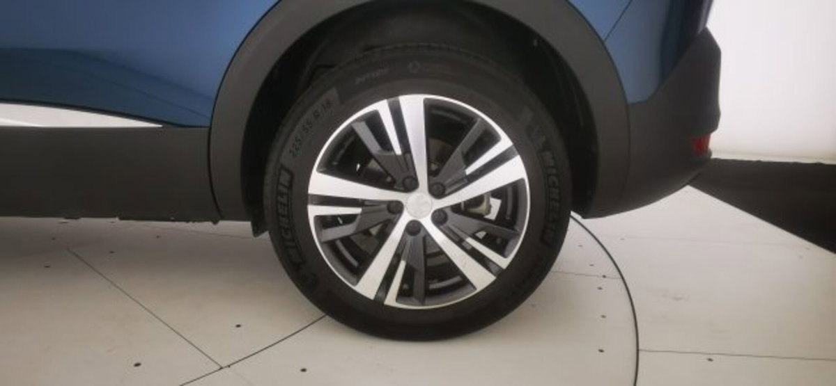 Peugeot 5008 BlueHDi 130 S&S Allure (17)