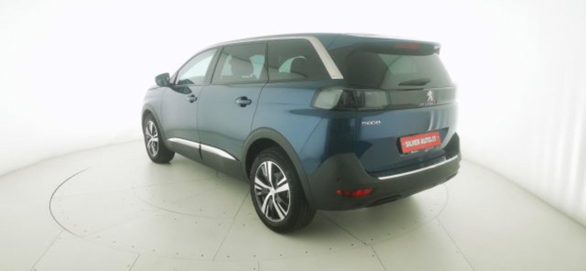 Peugeot 5008 BlueHDi 130 S&S Allure (5)