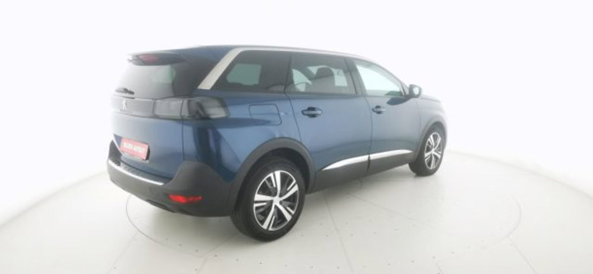 Peugeot 5008 BlueHDi 130 S&S Allure (7)