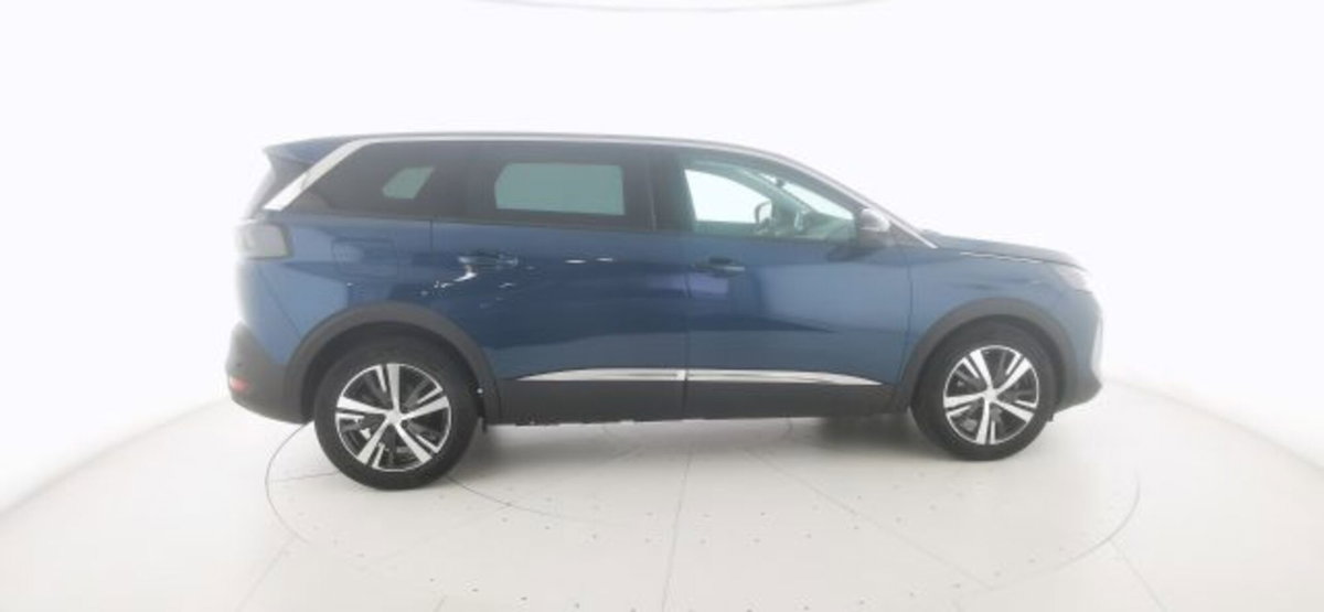 Peugeot 5008 BlueHDi 130 S&S Allure (8)