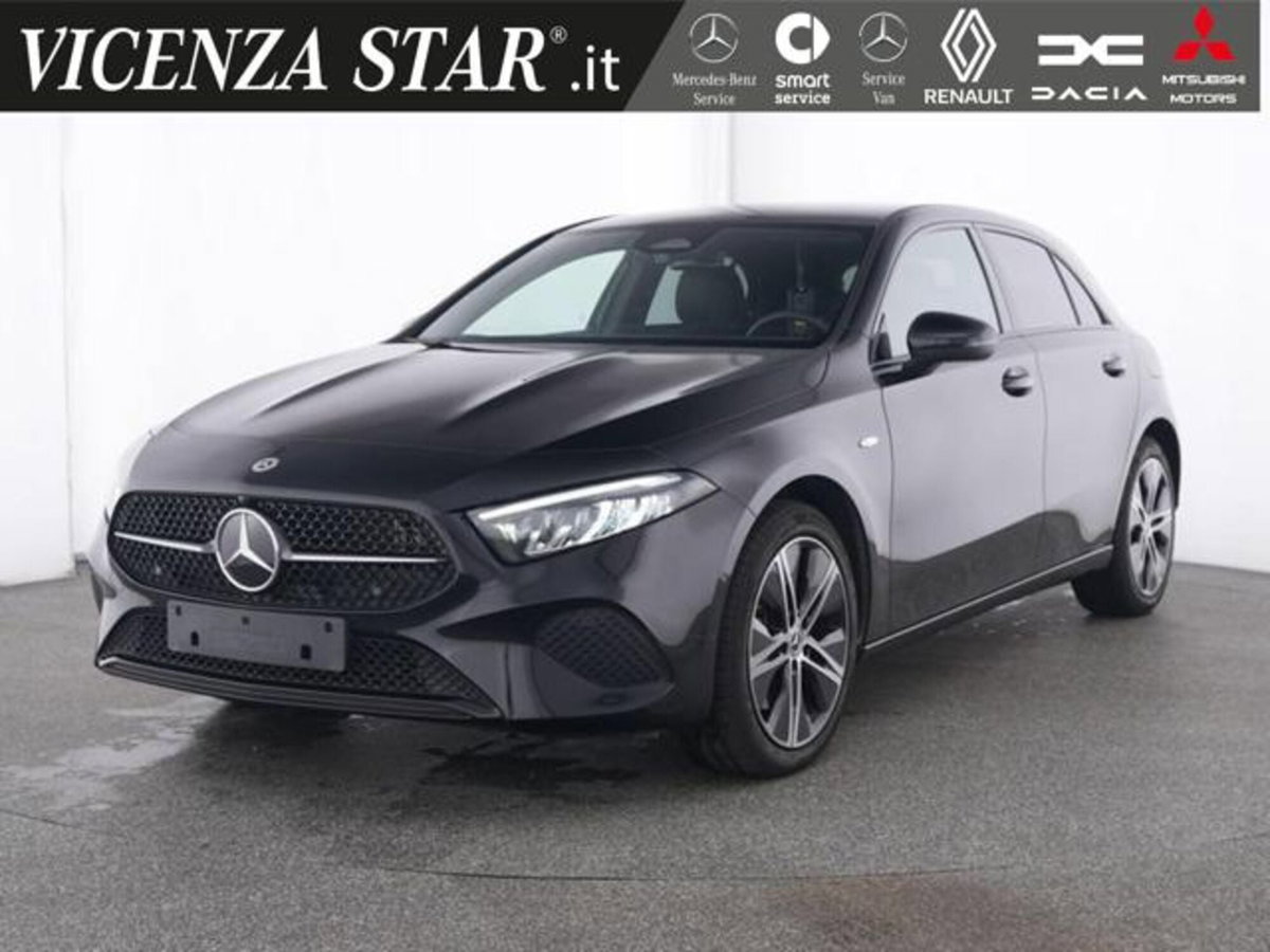 Mercedes-Benz Classe A Sedan 250 e Plug-in hybrid Automatica 4p. Sport