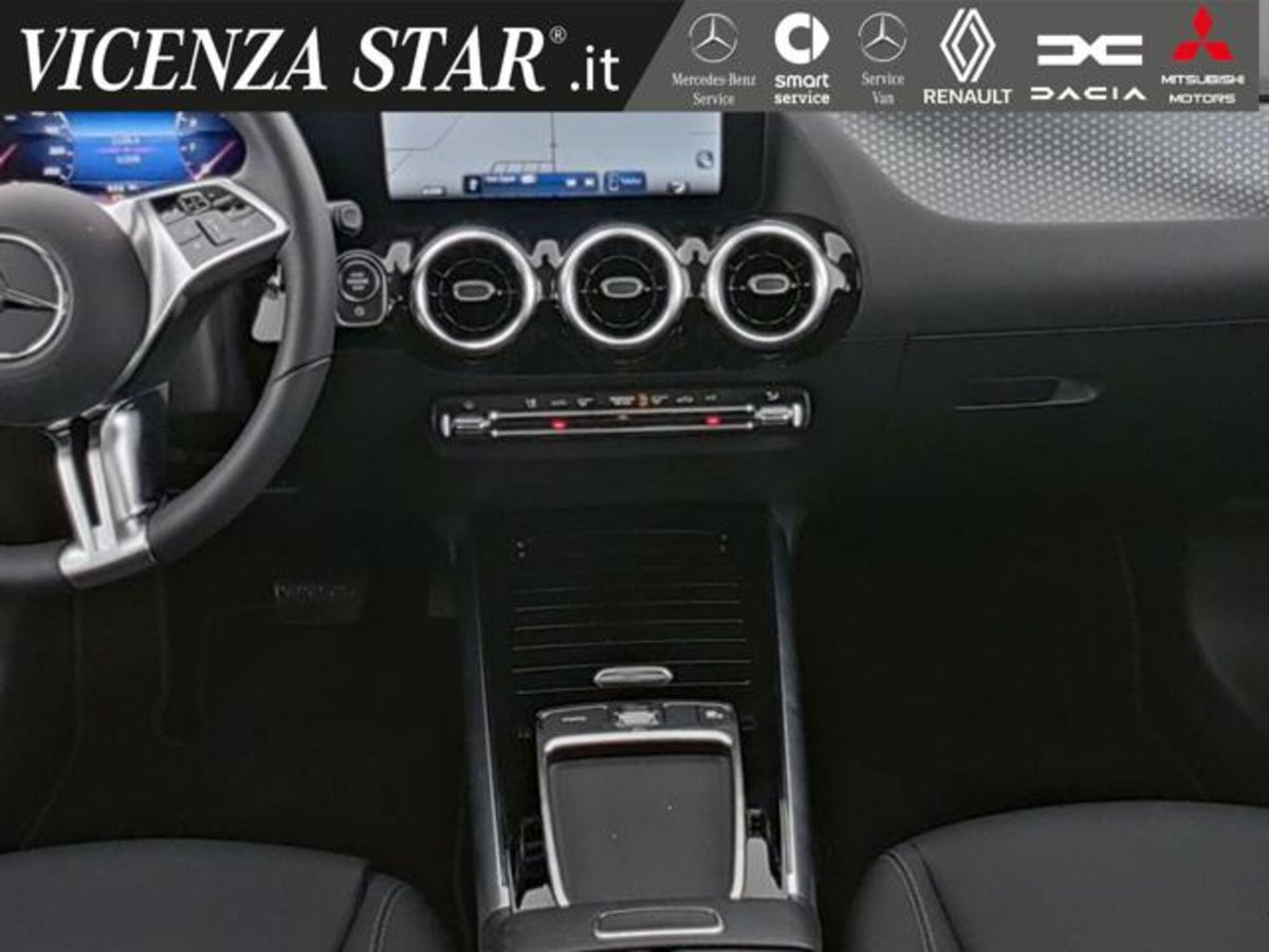 Mercedes-Benz GLA SUV 180 Advanced auto (7)