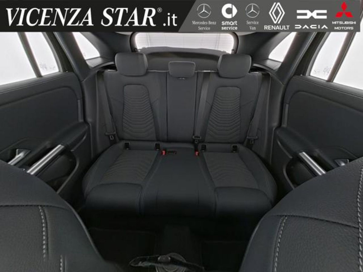 Mercedes-Benz GLA SUV 180 Advanced auto (9)