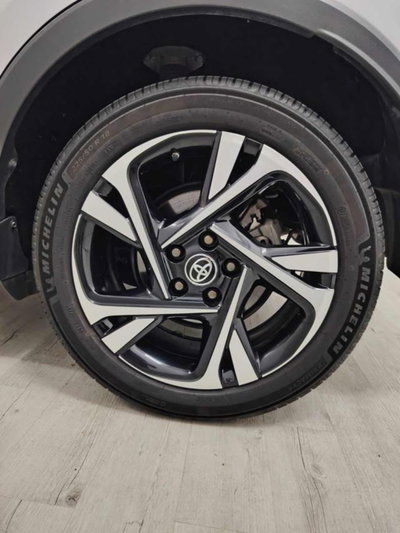 Toyota Toyota C-HR 1.8 Hybrid E-CVT Trend (5)