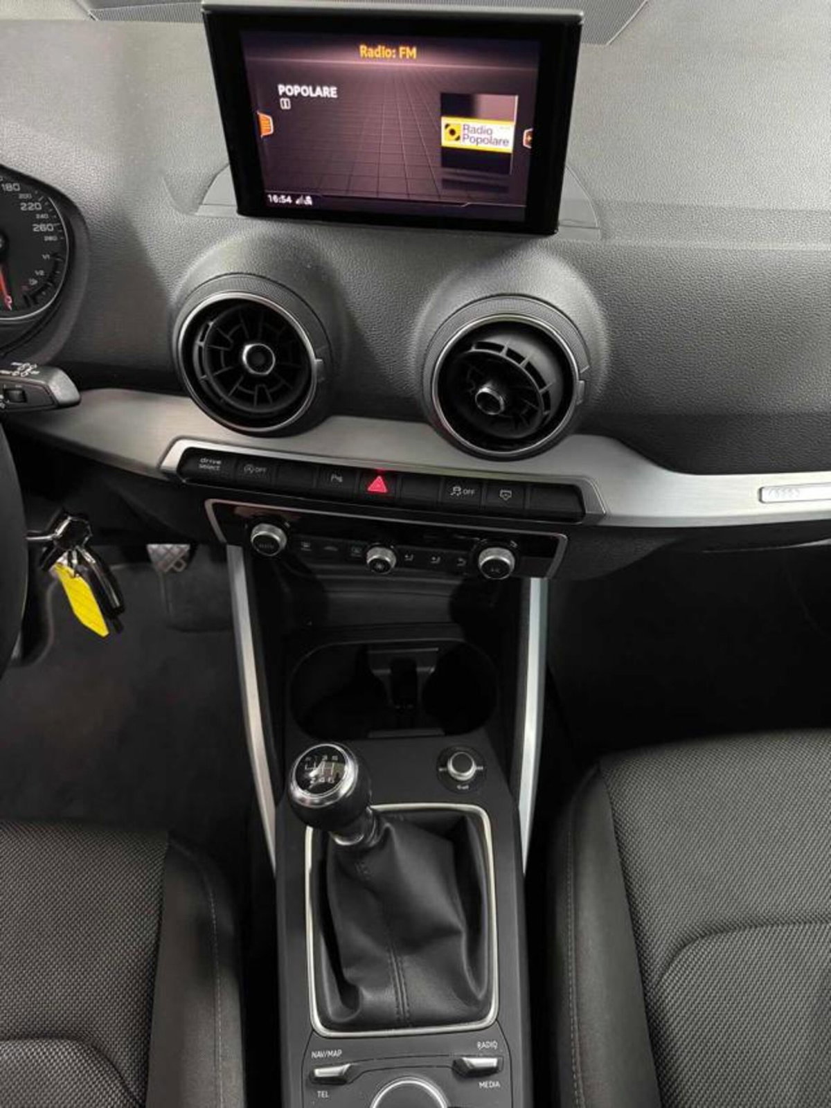 Audi Q2 Q2 30 TFSI Admired (6)