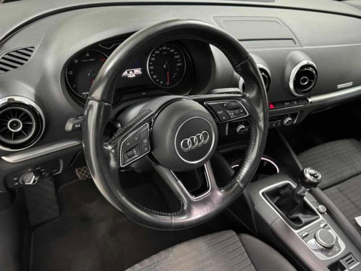 Audi A3 1.6 TDI Design (5)