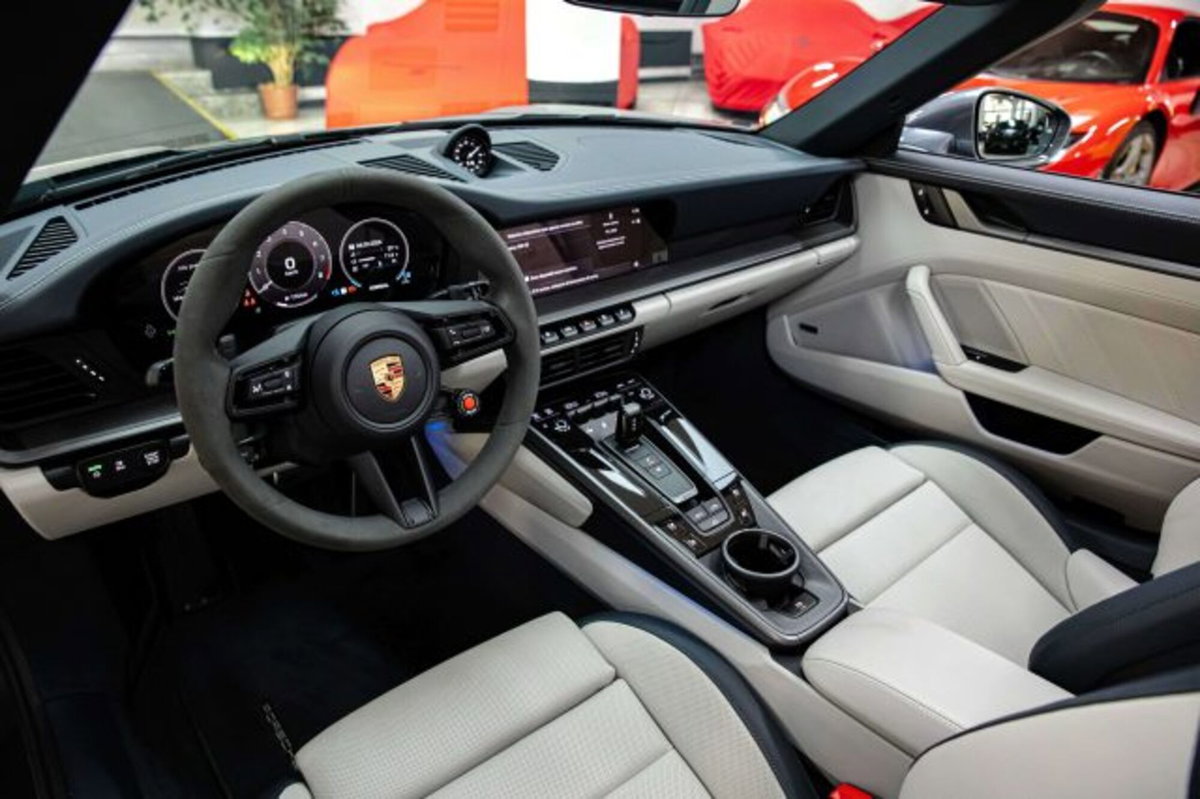 Porsche 911 Cabrio 3.0 Carrera S 480cv auto (9)