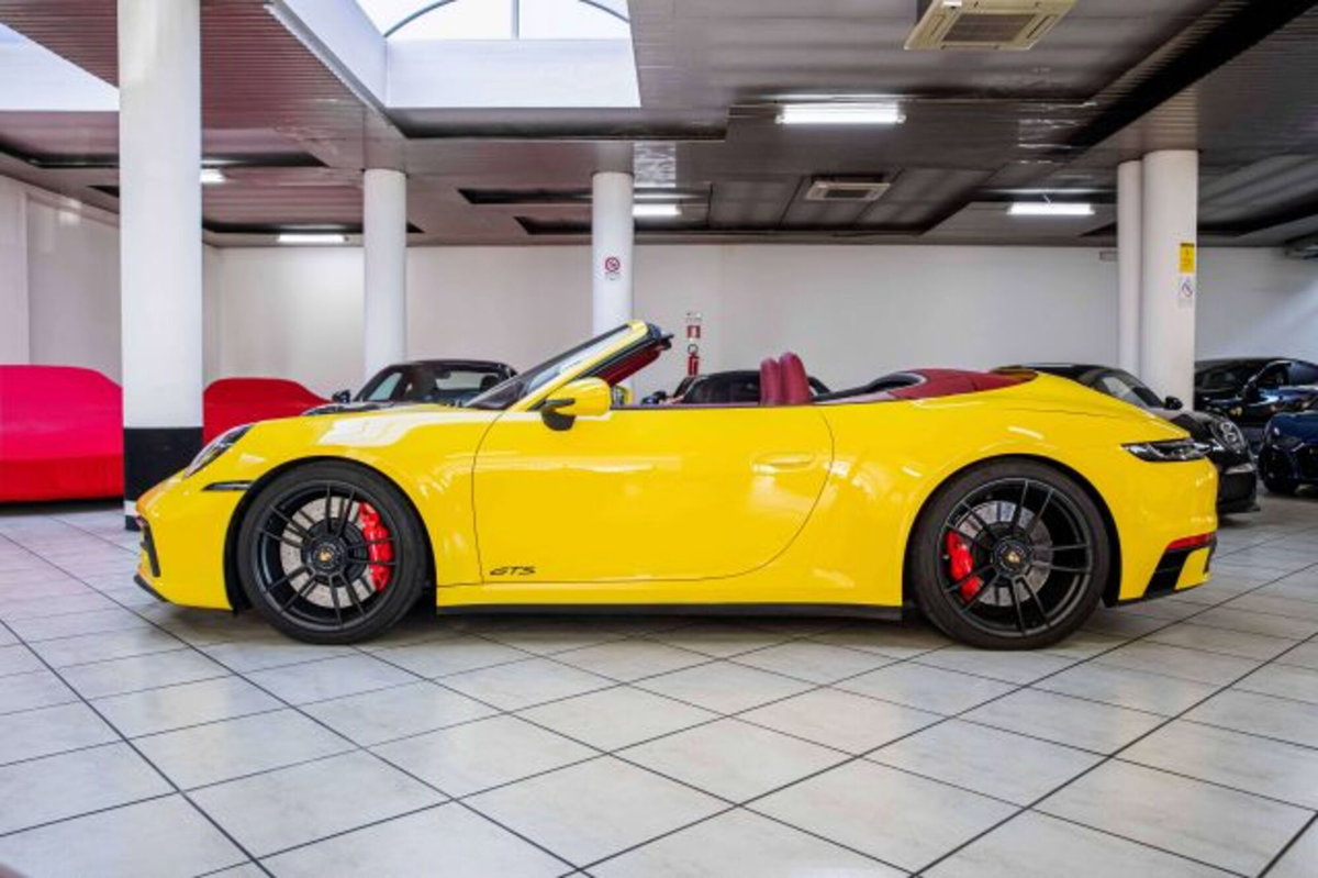 Porsche 911 Cabrio Cabrio 3.0 Carrera 4 GTS (4)