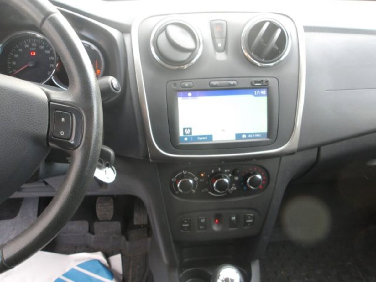 Dacia Sandero Stepway 0.9 TCe 90 CV Comfort (12)