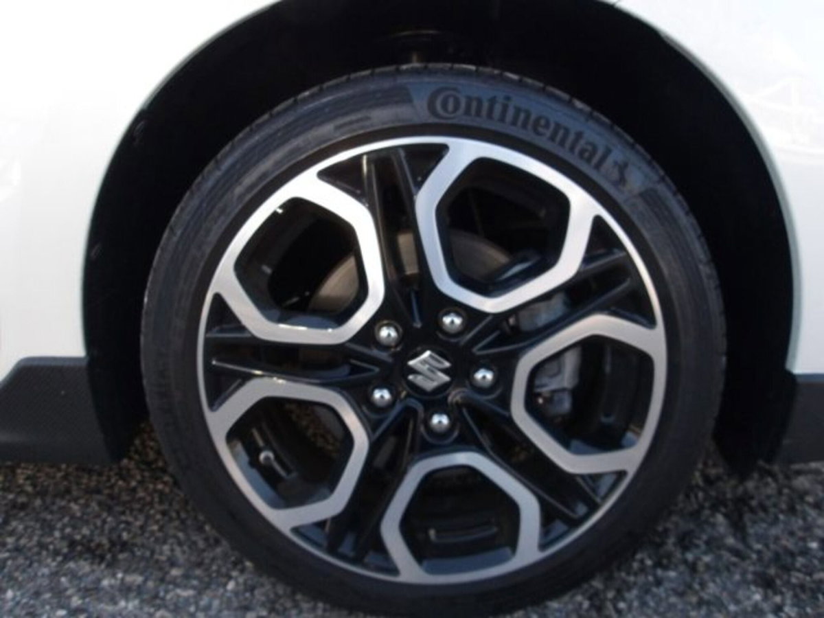 Suzuki Swift 1.4h Sport 2wd (8)