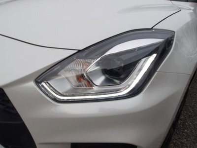 Suzuki Swift 1.4h Sport 2wd (9)