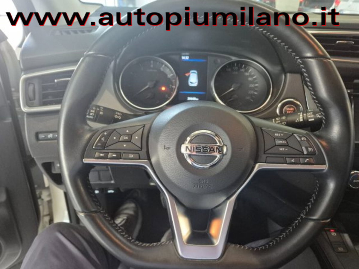 Nissan Qashqai 1.3 DIG-T 140 CV N-Connecta (9)