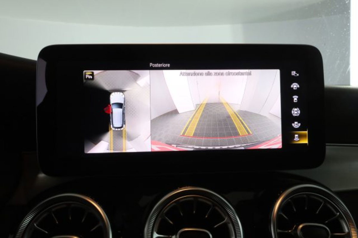 Mercedes-Benz GLC SUV 300 de 4Matic EQ-Power Premium (16)