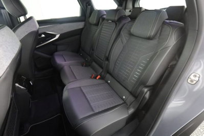 Peugeot 5008 1.2 hybrid GT 145cv 5p.ti e-dcs6 (3)