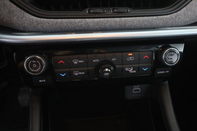 Jeep Compass 1.6 Multijet II 2WD Longitude (12)