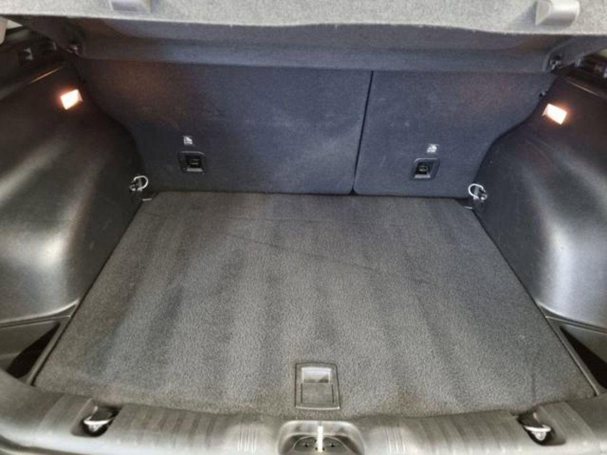Jeep Compass 1.6 Multijet II 2WD Limited (13)