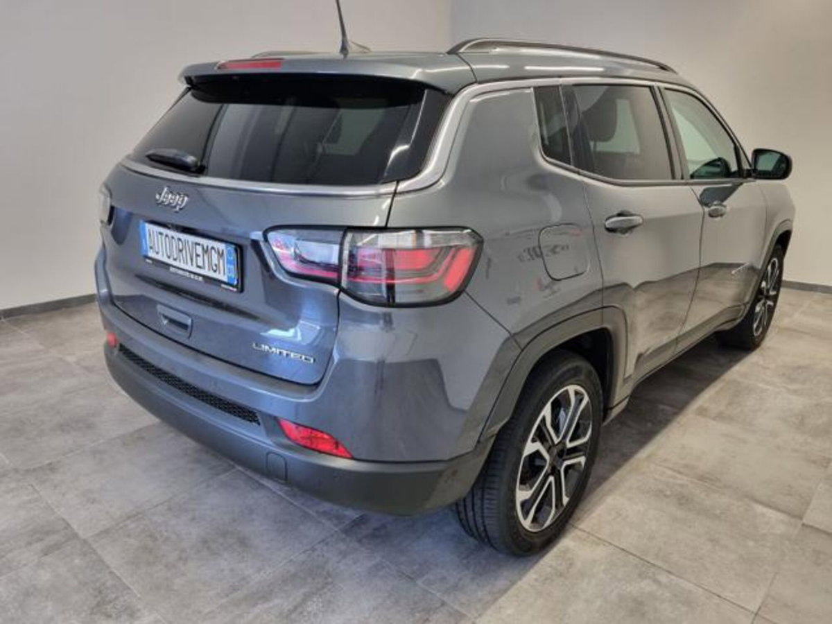 Jeep Compass 1.6 Multijet II 2WD Limited (8)