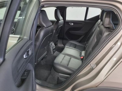 Volvo XC40 T5 Recharge Plug-in Hybrid Inscription Expression (10)