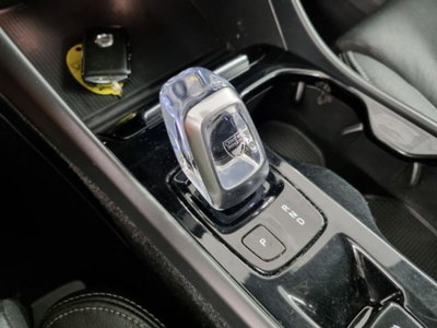 Volvo XC40 T5 Recharge Plug-in Hybrid Inscription Expression (13)