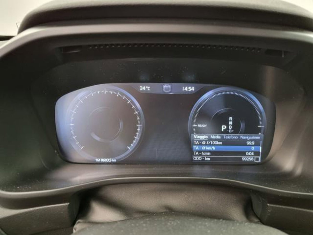 Volvo XC40 T5 Recharge Plug-in Hybrid Inscription Expression (6)