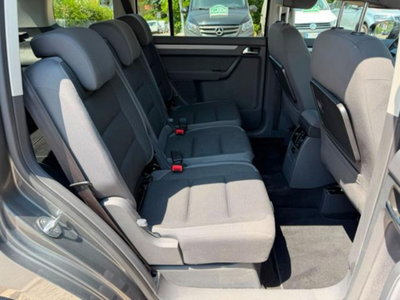 Volkswagen Touran 1.6 TDI Comfortline (9)